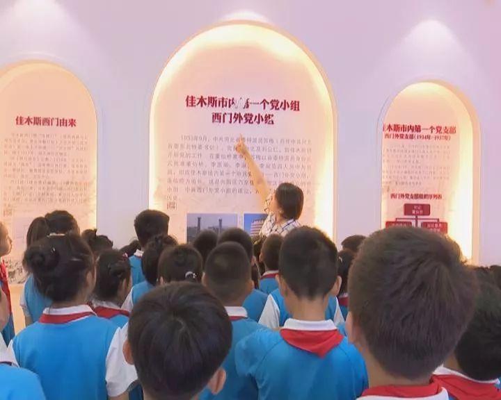 探索知识星球-《恰似故人归》长意和阿纪相遇,阿纪为什么会脱口而出大尾巴鱼?专属平台